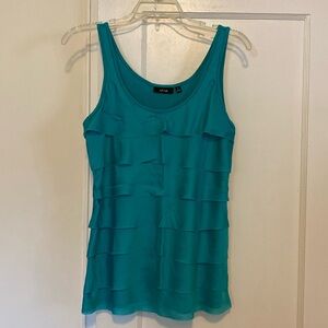 🎀 5/$20 🎀 Apt. 9 tiered ruffle tank top size medium